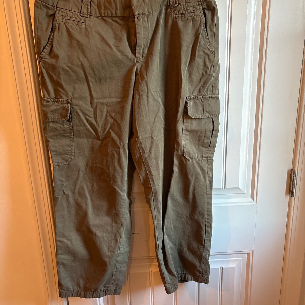 Women’s capris